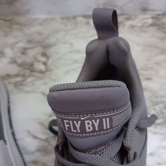 Nike Fly By II Grey/Light Grey Size 10 - Picture 13 of 16